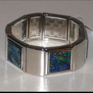 LIA SOPHIA PACIFIC BRACELET - GENUINE ABALONE  GORGEOUS NWT 3"